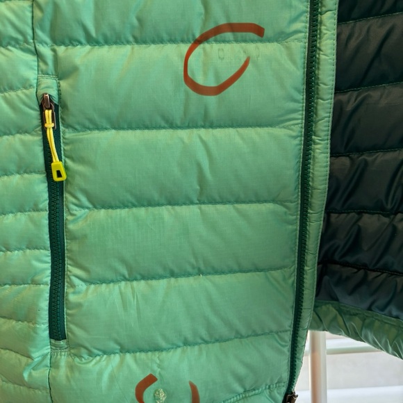 Patagonia Green ish Quilted Jacket Size Large - Picture 6 of 11